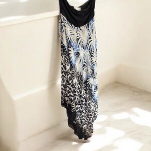 Nicole Silk Floating Maxi Dress in L